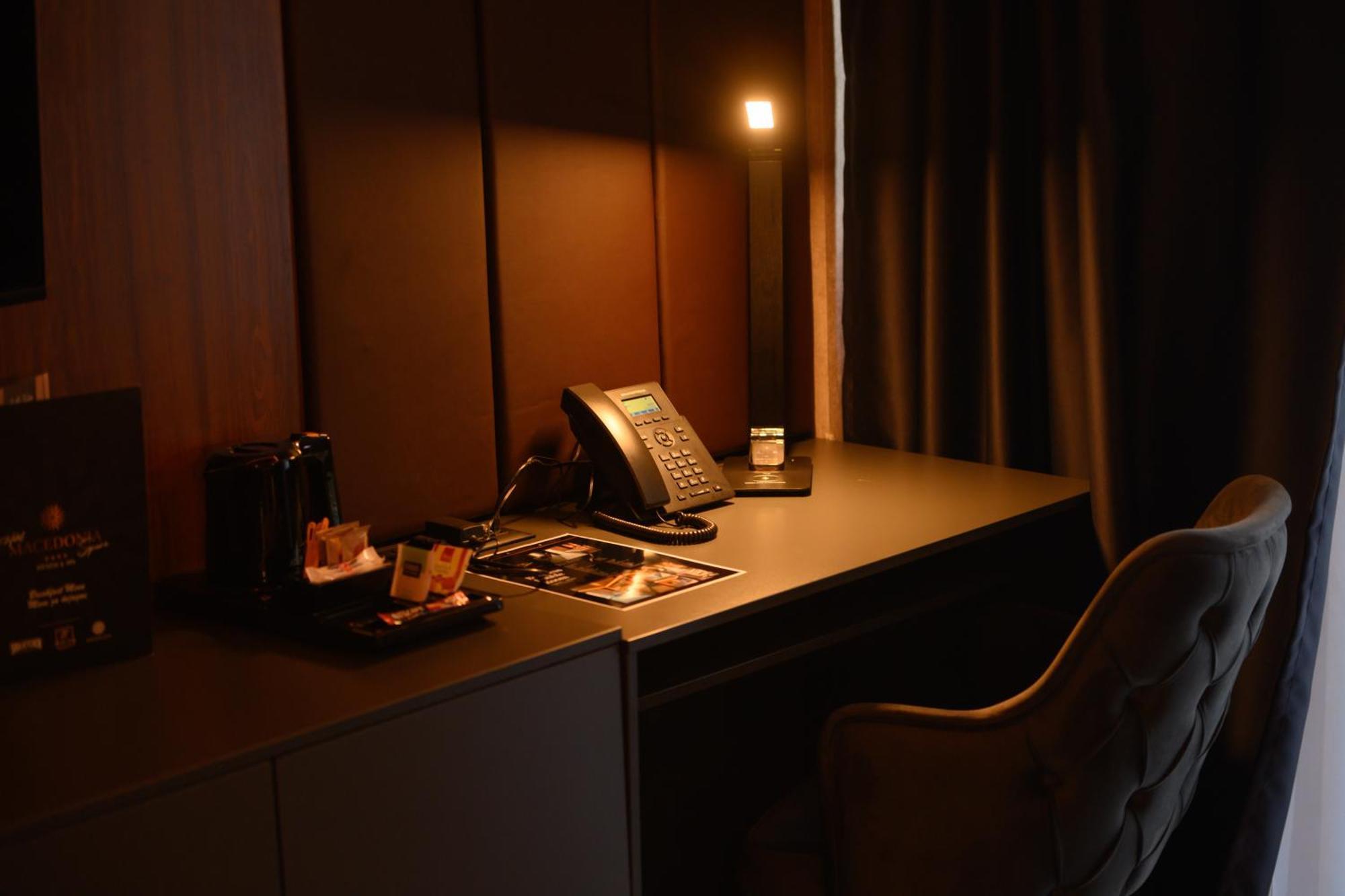 סקופיה Hotel Macedonia Square מראה חיצוני תמונה